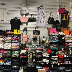 Poshmark & Up cycling Center Phoenix AZ.